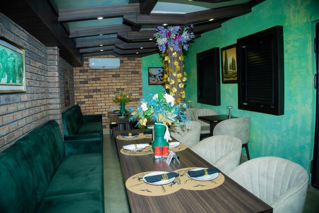 Guest lounge